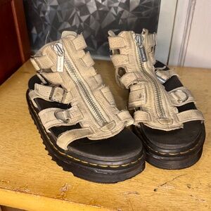 Dr martens sandals